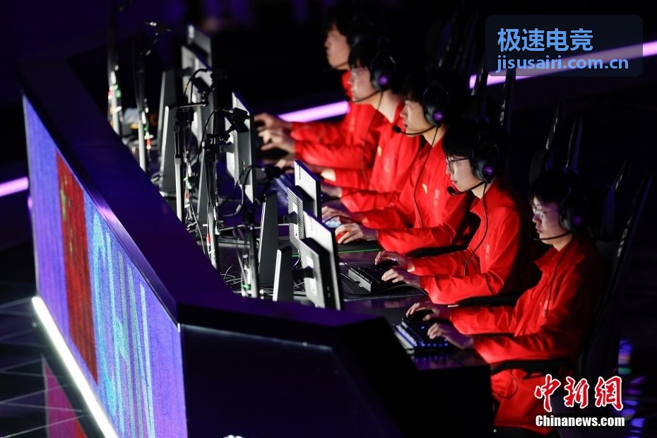 极速电竞磁轴键盘触发键程完整评测